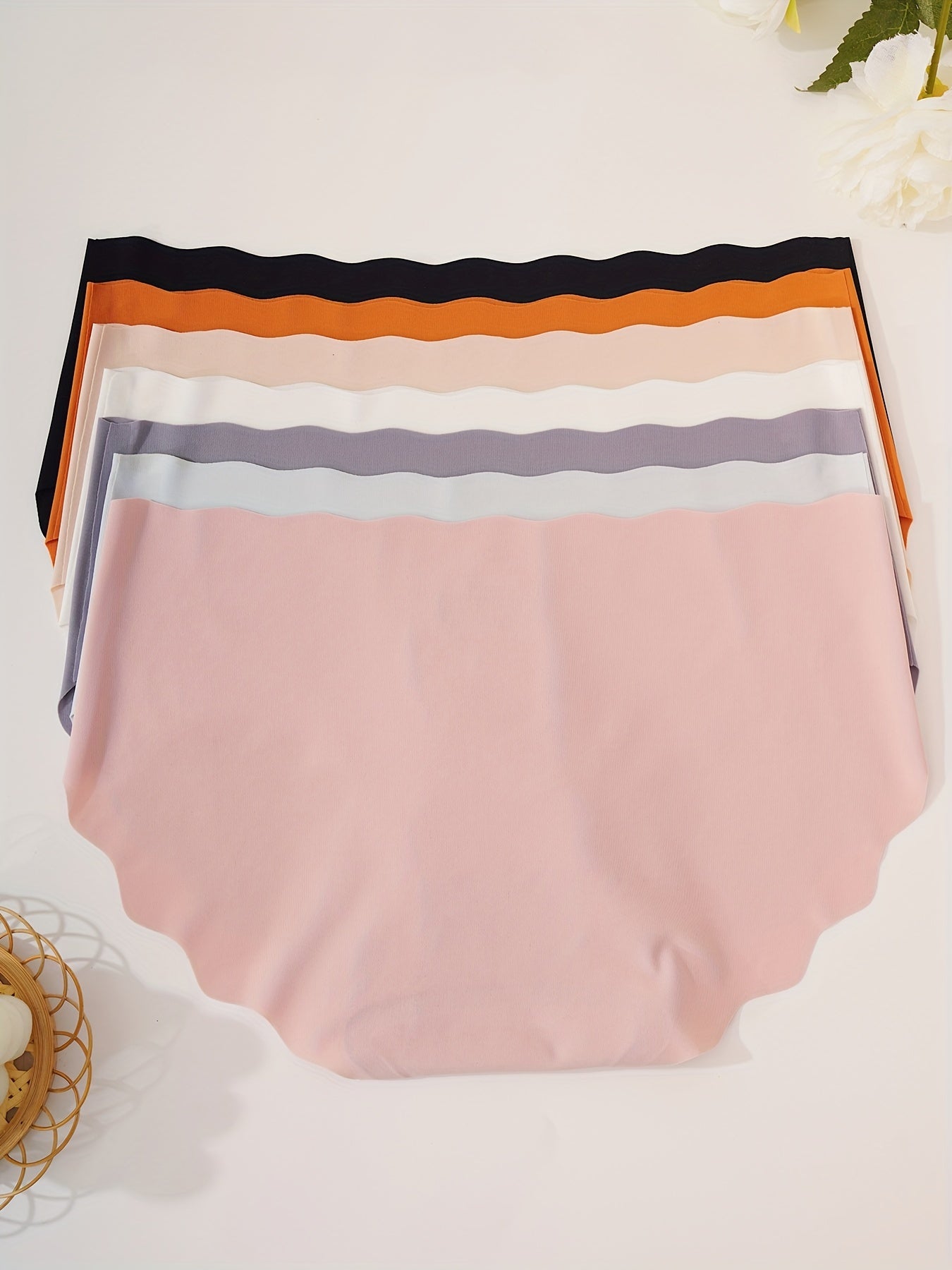 7pcs Seamless Scallop Trim Briefs, Comfy & Breathable Simple Solid Panties, Women's Lingerie & Underwear