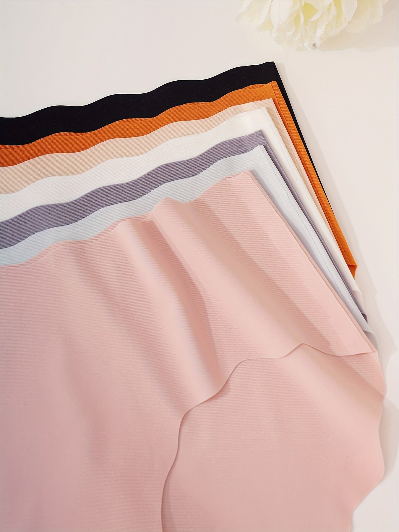 7pcs Seamless Scallop Trim Briefs, Comfy & Breathable Simple Solid Panties, Women's Lingerie & Underwear