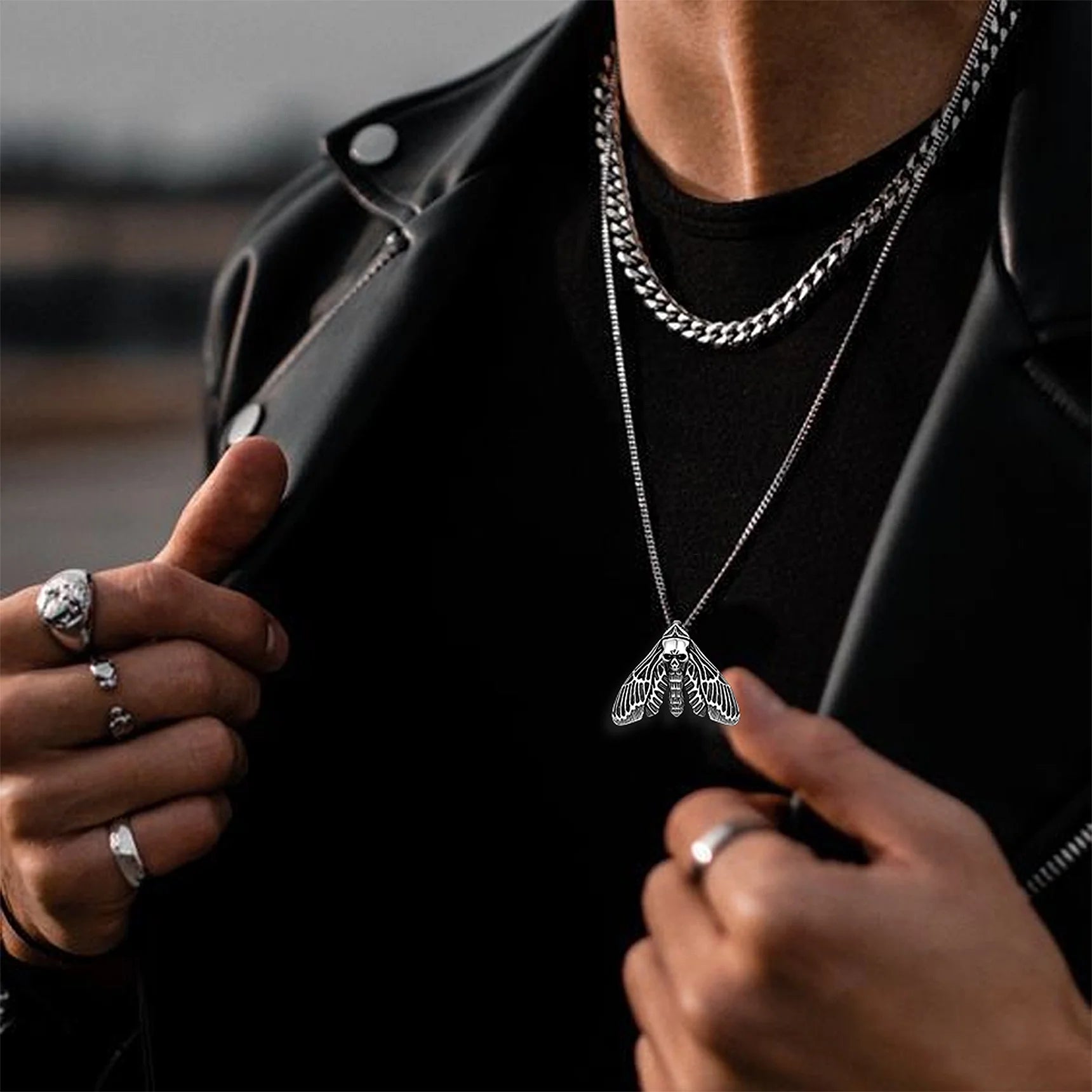 Death Head Moth Pendant Necklace for Men Stainless Steel Skull Butterfly Necklace Gothic Punk Jewelry Halloween Party