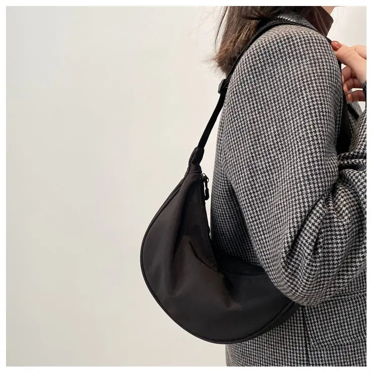 Small Classic Handbag